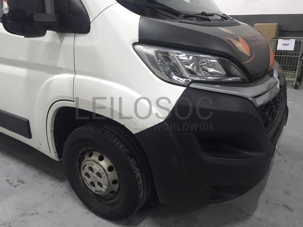 Citroën Jumper 2.2 BlueHDI · Ano 2020