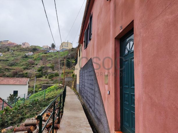 Raiz de Moradia V2 · Câmara de Lobos, Arquipélago da Madeira