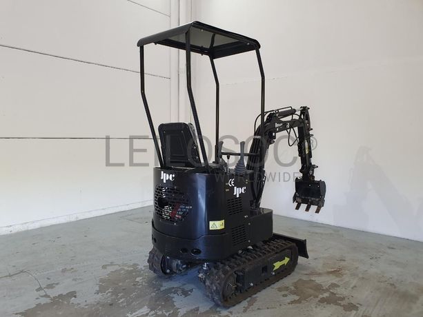 Mini Giratória JPC HT12 · Ano 2022