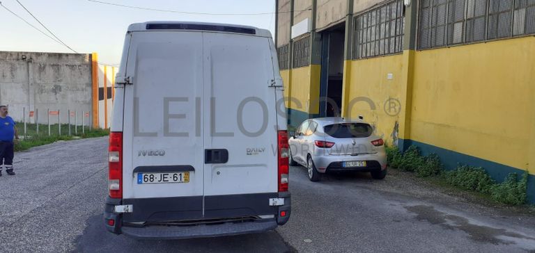 Iveco Daily 3551 TV · Ano 2010