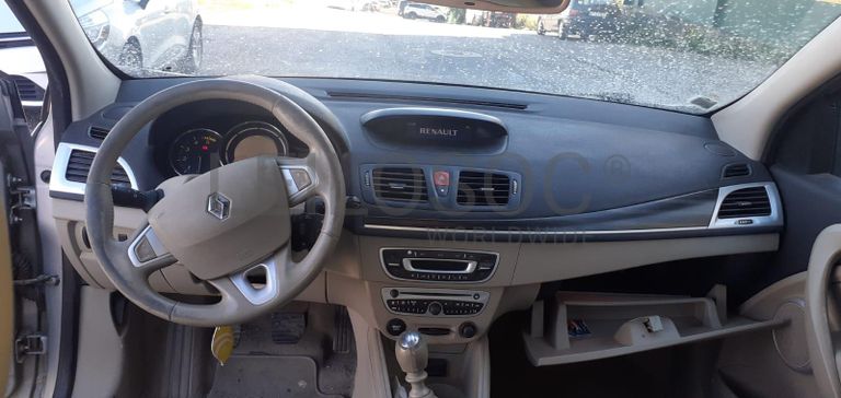 Renault Mégane 1.5DCI · Ano 2012