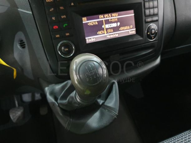 Mercedes-Benz Vito 2.2 CDI · Ano 2011