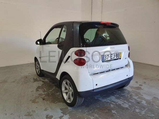 Smart Fortwo Coupé 0.8 CDI · Ano 2007