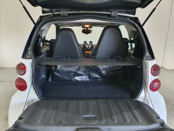 Smart Fortwo Coupé 0.8 CDI · Ano 2007