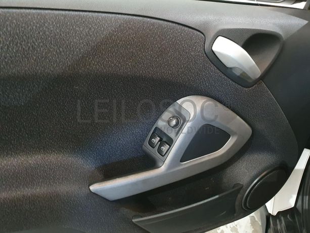 Smart Fortwo Coupé 0.8 CDI · Ano 2007