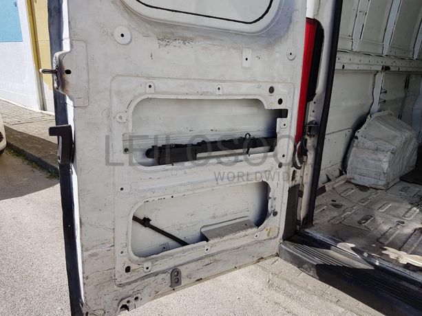 Peugeot Boxer Van (250) 2.2 HDI · Ano 2014