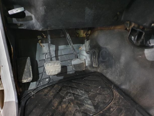 Nissan Patrol 4X4 · Ano 1993