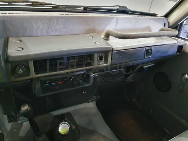 Nissan Patrol 4X4 · Ano 1993