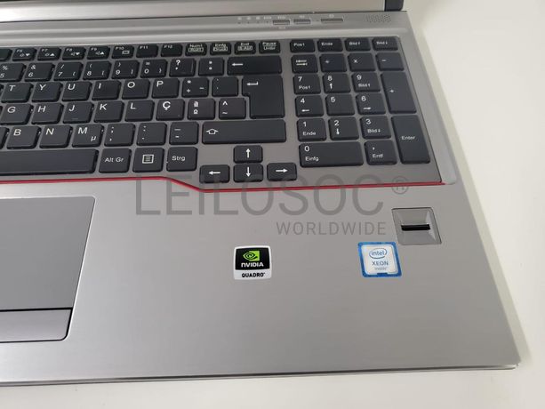 Portátil Workstation Fujitsu Celsius H770