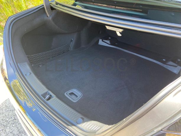 Mercedes-Benz E400 D4Matic · Ano 2018