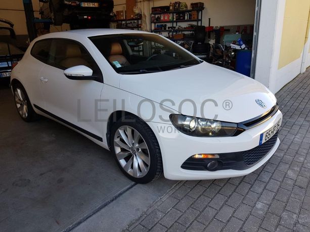 Volkswagen Scirocco 2.0 TDI · Ano 2011