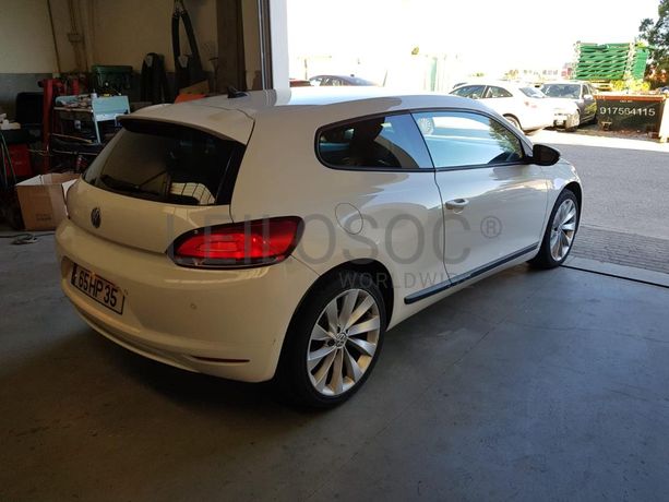 Volkswagen Scirocco 2.0 TDI · Ano 2011