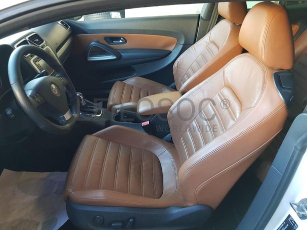 Volkswagen Scirocco 2.0 TDI · Ano 2011