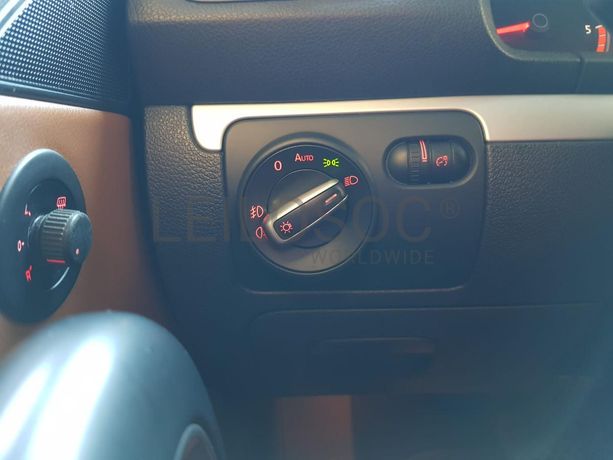 Volkswagen Scirocco 2.0 TDI · Ano 2011