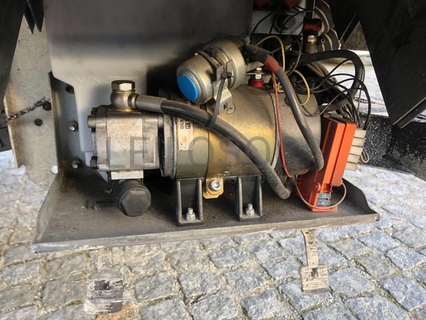 Mercedes-Benz Sprinter · Ano 2011