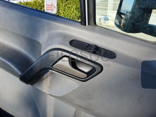 Mercedes-Benz 518 CDI · Ano 2009