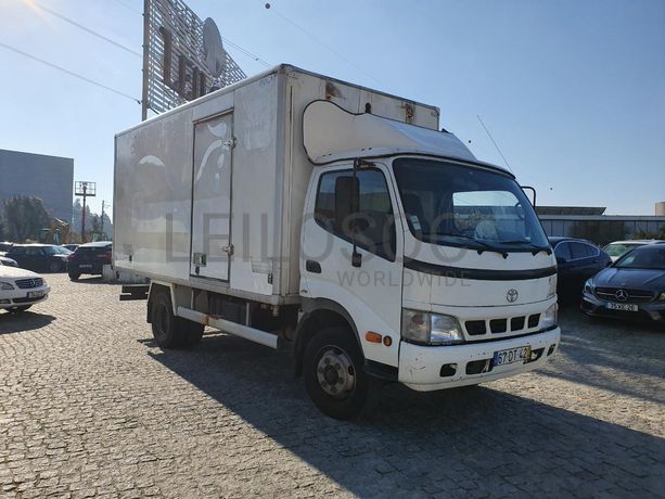 Toyota Dyna · Ano 2007