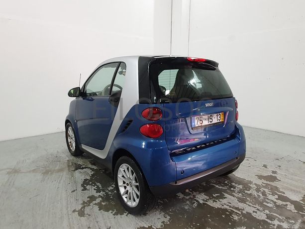 Smart Fortwo Coupé 0.8 CDI · Ano 2010