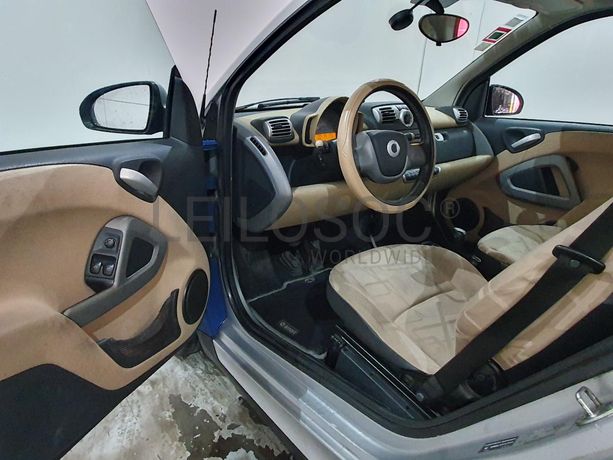 Smart Fortwo Coupé 0.8 CDI · Ano 2010