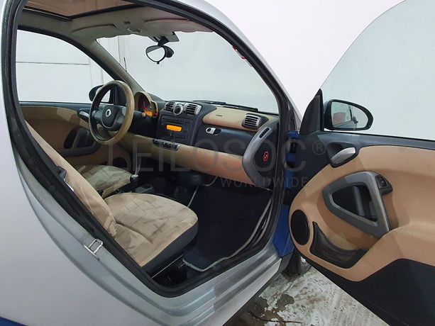 Smart Fortwo Coupé 0.8 CDI · Ano 2010