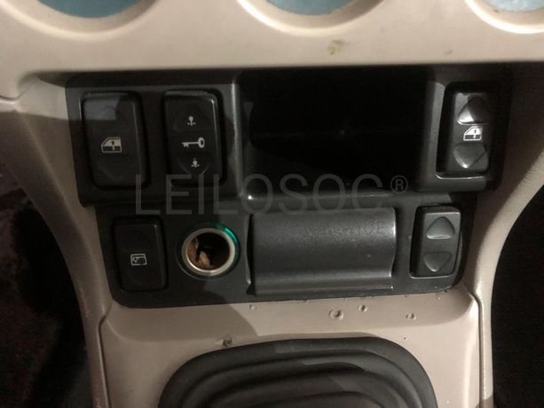 Land Rover Freelander SUV Cabrio 2.0 · Ano 2000