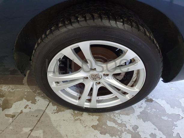 Peugeot 5008 1.6HDI · Ano 2010