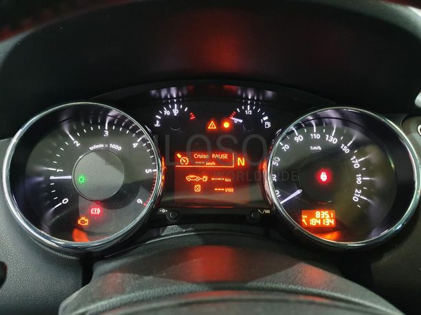 Peugeot 5008 1.6HDI · Ano 2010