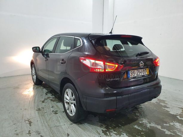 Nissan Qashqai 1.6DCI · Ano 2015