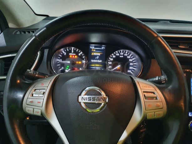 Nissan Qashqai 1.6DCI · Ano 2015