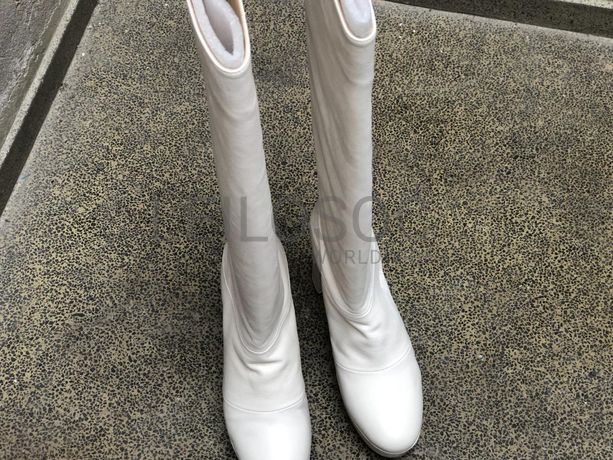 Botas
