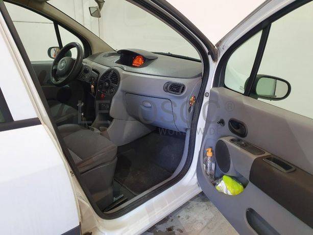 Renault Modus 1.5 DCI · Ano 2006