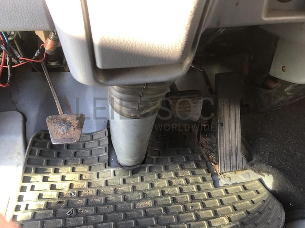 Mitsubishi Canter · Ano 2006