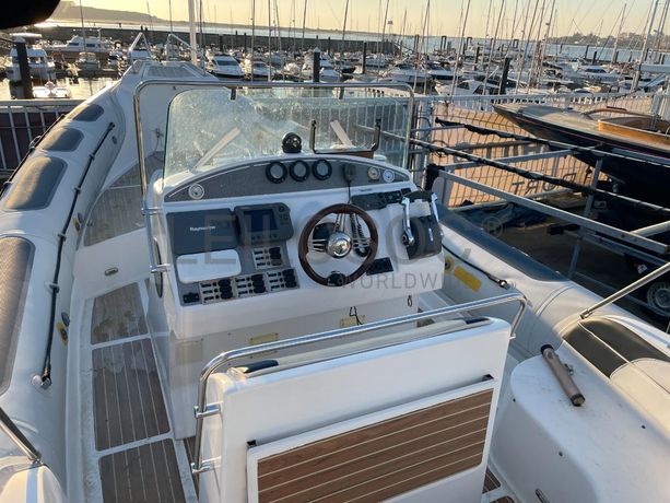 Embarcação Gladiador Day Cruiser · Ano 2009