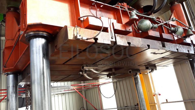 Prensa para ajustar moldes