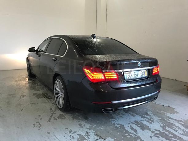 BMW 750 LD X-Drive · Ano 2013