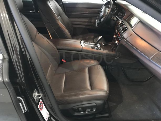 BMW 750 LD X-Drive · Ano 2013