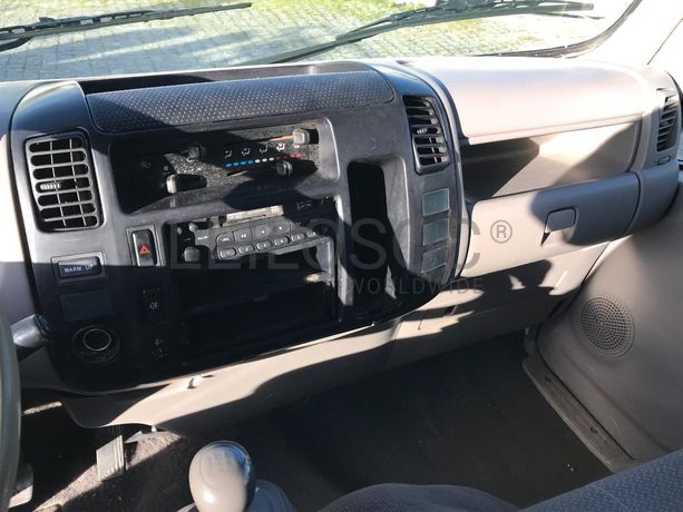 Toyota Dyna 2.5 D4D · Ano 2005