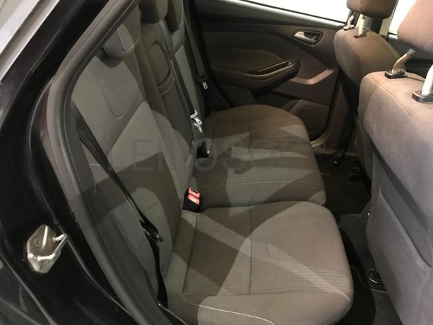 Ford Focus 1.6TDCI · Ano 2011