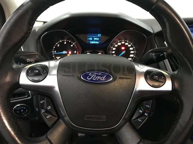 Ford Focus 1.6TDCI · Ano 2011