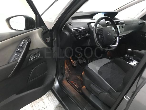 Citroën C4 Grand Picasso 1.6 HDI · Ano 2014