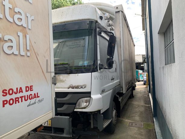 Mercedes-Benz Atego 822