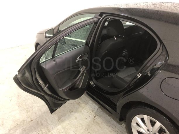 Mercedes-Benz Classe A 200 CDI· Ano 2014