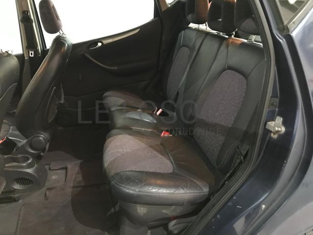 Mercedes-Benz A140 1.4 · Ano 2002