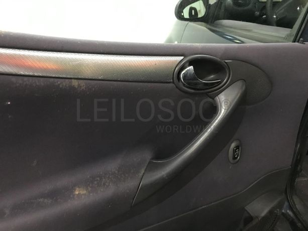 Mercedes-Benz A140 1.4 · Ano 2002