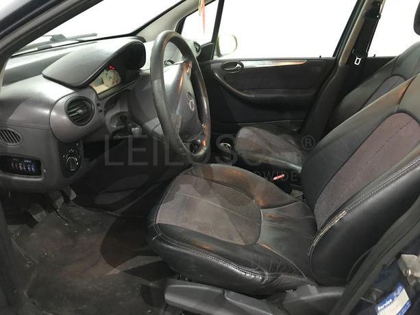 Mercedes-Benz A140 1.4 · Ano 2002