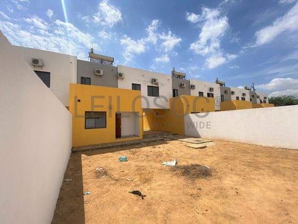 LOTE ÚNICO - 15 MORADIAS – VIANA, LUANDA · Viana