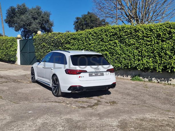 Audi RS4 Avant Quattro triptronic