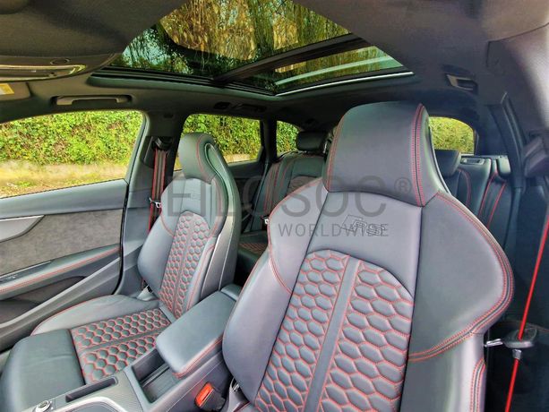 Audi RS4 Avant Quattro triptronic