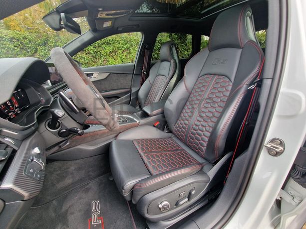Audi RS4 Avant Quattro triptronic