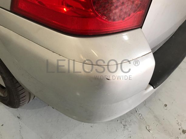 Peugeot 307 SW 1.6 HDI · Ano 2006